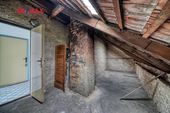 Prodej rodinného domu, Starý Kolín, B. Němcové, 87 m2