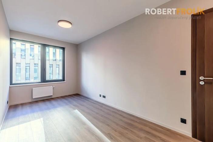 Pronájem bytu 3+kk, Praha - Košíře, Starokošířská, 75 m2