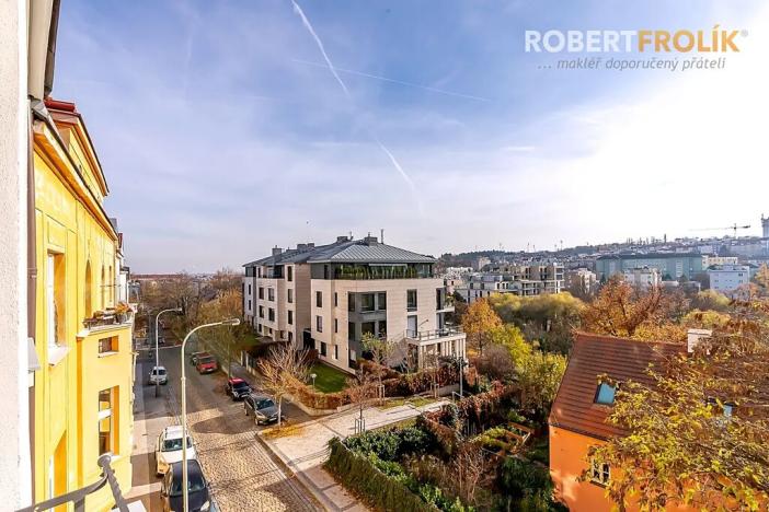 Pronájem bytu 2+1, Praha - Střešovice, Na Petynce, 77 m2