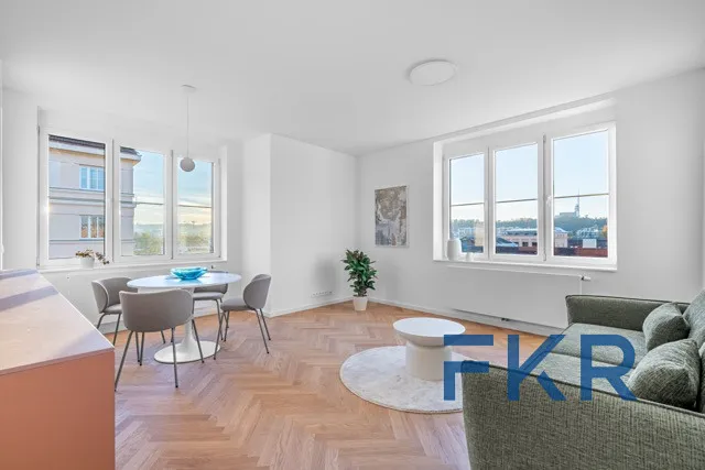 Prodej bytu 3+kk, Praha - Holešovice, Osadní, 86 m2