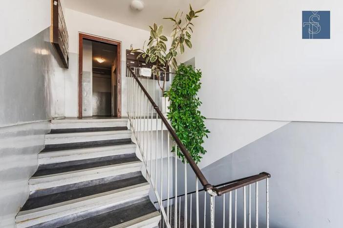 Prodej bytu 3+1, Praha - Újezd nad Lesy, Žárovická, 68 m2