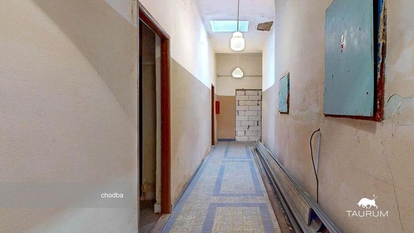 Prodej rodinného domu, Roupov, 525 m2