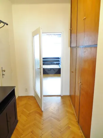 Pronájem bytu 1+1, Praha - Holešovice, Heřmanova, 47 m2