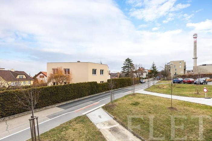 Pronájem bytu 1+kk, Praha - Jinonice, Peroutkova, 26 m2