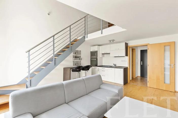 Pronájem bytu 2+kk, Praha - Libeň, U libeňského pivovaru, 46 m2