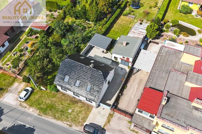 Prodej rodinného domu, Nechanice, 180 m2