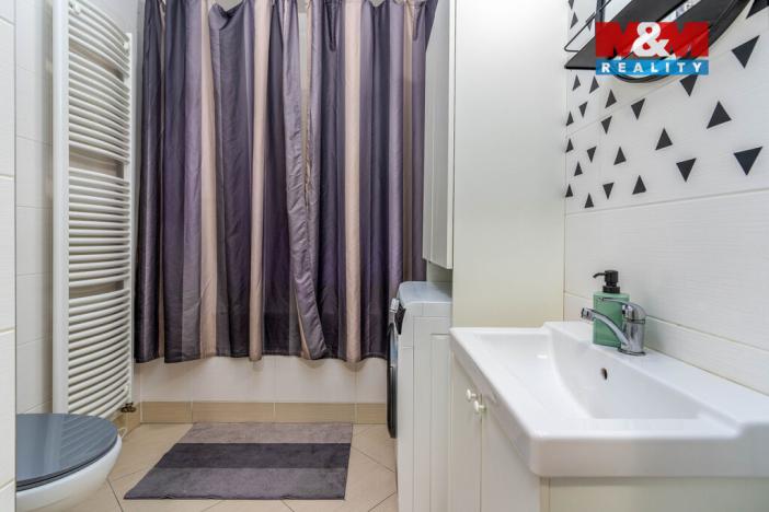 Pronájem bytu 2+kk, Praha, Mantovská, 50 m2