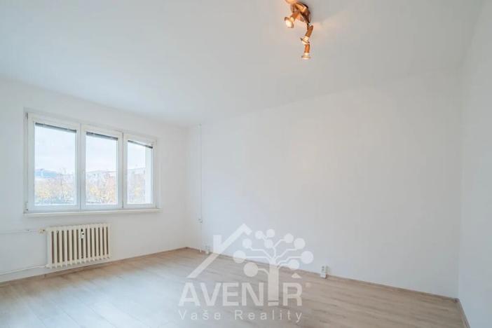 Pronájem bytu 1+1, Zlín, Husova, 33 m2