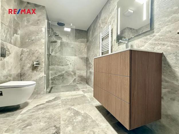 Pronájem bytu 2+kk, Plzeň, Františka Kováříka, 58 m2