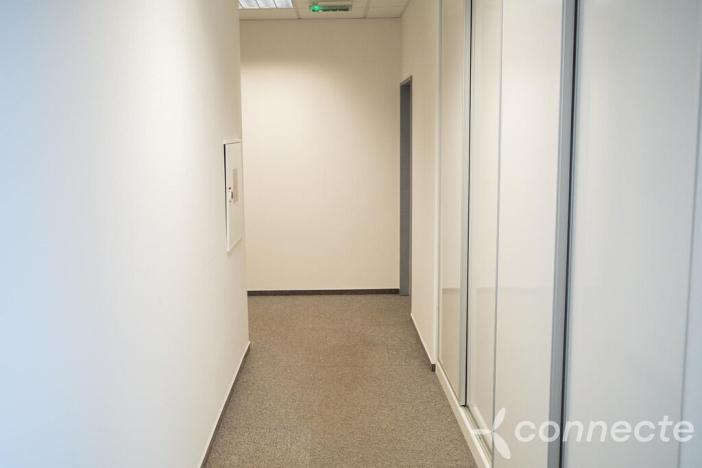 Pronájem kanceláře, Praha - Karlín, Rohanské nábřeží, 159 m2