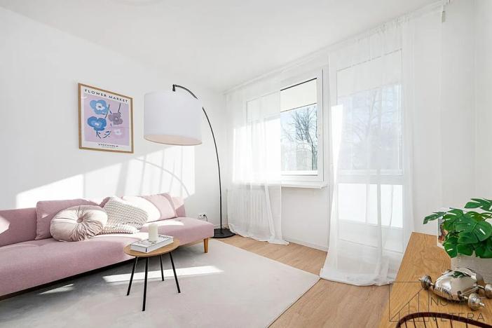 Prodej bytu 2+kk, Praha - Kobylisy, Třeboradická, 48 m2