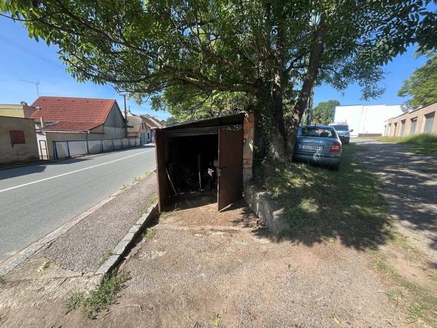 Prodej komerčního pozemku, Týnec nad Labem, 140 m2