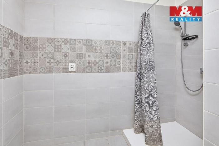 Prodej rodinného domu, Všestary - Menčice, Hlavní, 74 m2