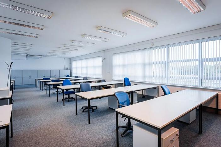 Pronájem kanceláře, Praha - Strašnice, Třebohostická, 122 m2