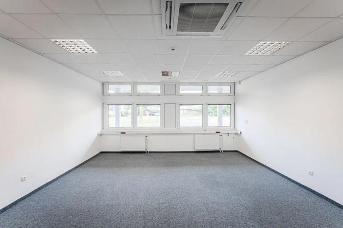 Pronájem kanceláře, Praha - Strašnice, Třebohostická, 29 m2