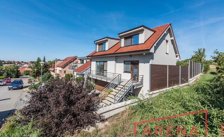 Prodej rodinného domu, Šlapanice, Za Humny, 250 m2