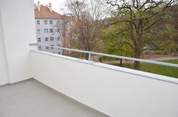 Pronájem bytu 4+kk, Praha, Jaurisova, 98 m2