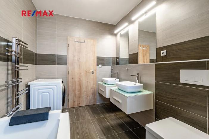 Prodej bytu 2+kk, České Budějovice, České Vrbné, 77 m2