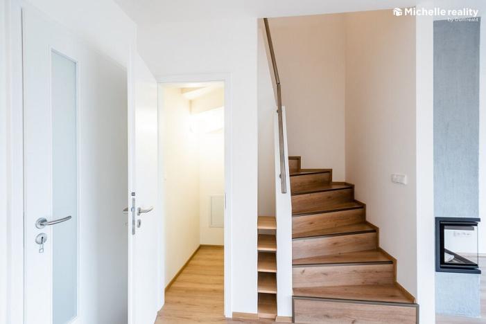 Prodej rodinného domu, Mořina, 106 m2