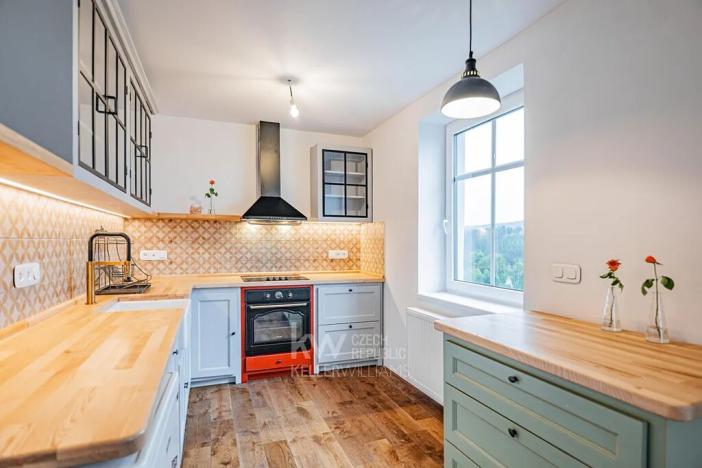 Prodej rodinného domu, Liberec, K Mojžíšovu prameni, 200 m2