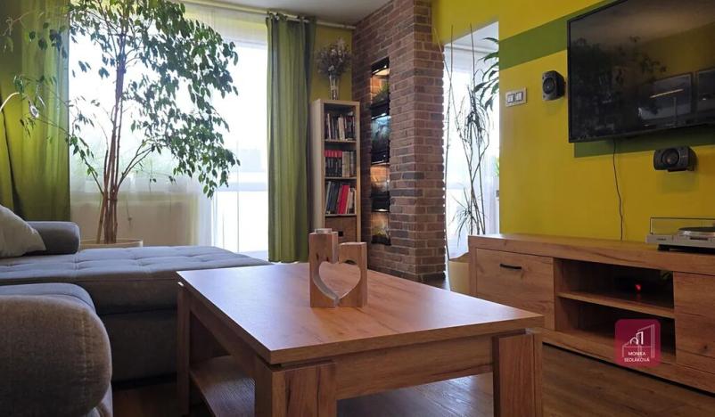 Prodej bytu 3+1, Mokrá-Horákov, 72 m2