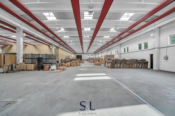 Prodej výrobních prostor, Turnov, Hruborohozecká, 2500 m2