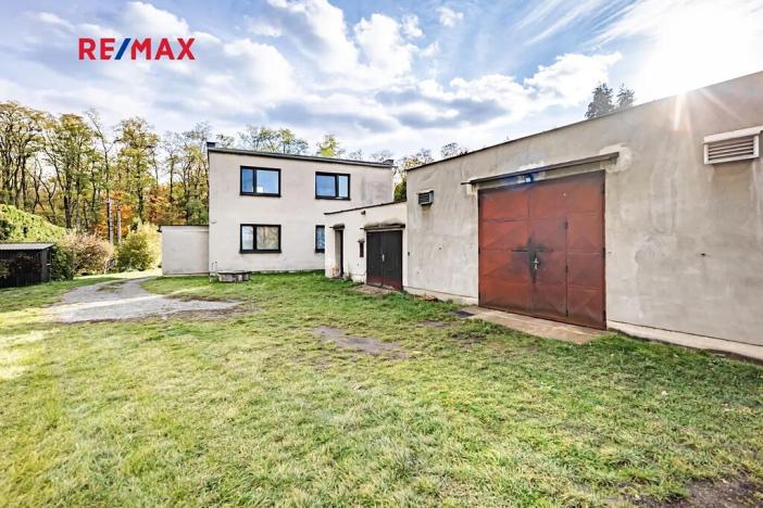 Prodej rodinného domu, Panenské Břežany, K dálnici, 202 m2