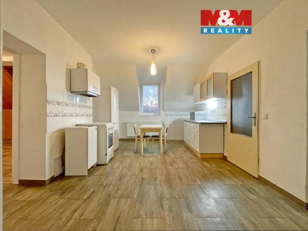 Prodej bytu 3+1, Nové Město pod Smrkem, Celní, 90 m2