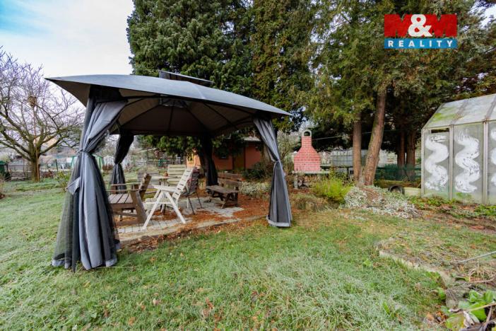 Prodej zahrady, Dalovice, 424 m2