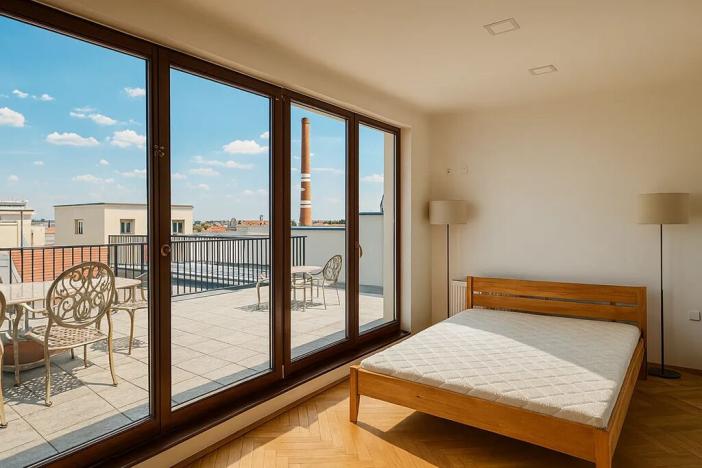 Pronájem bytu 4+kk, Praha, Janáčkovo nábřeží, 132 m2