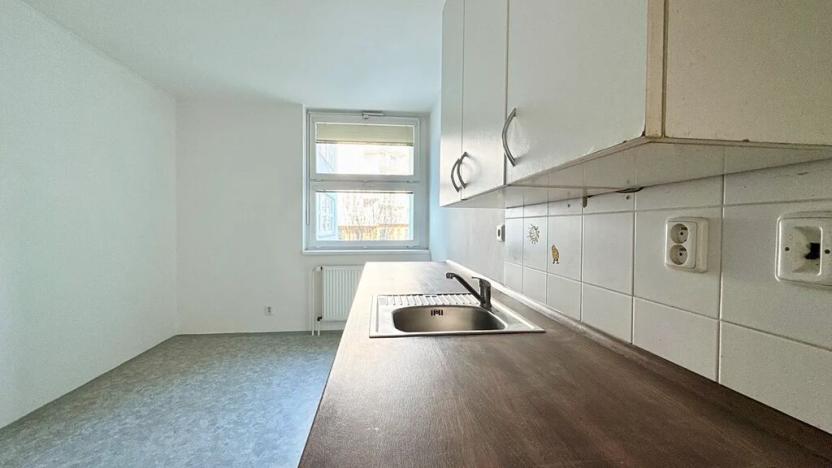 Pronájem bytu 2+1, Praha - Černý Most, Maňákova, 77 m2