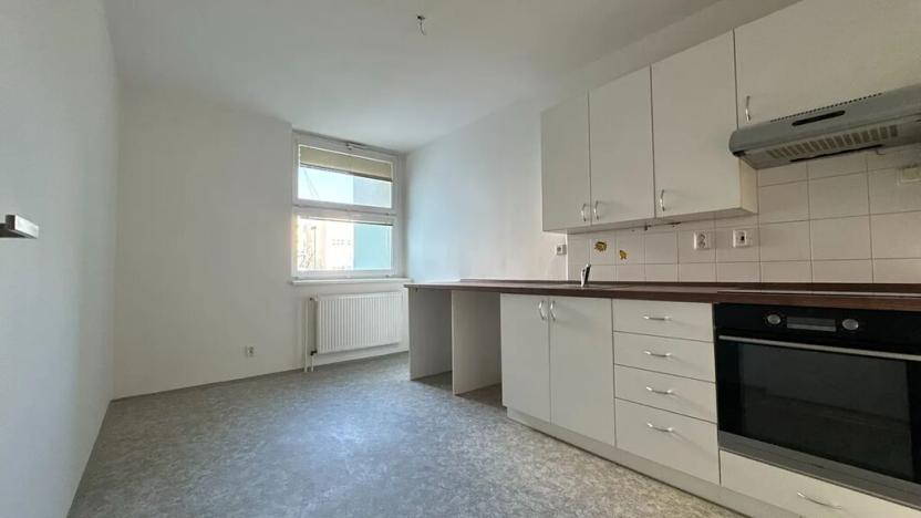 Pronájem bytu 2+1, Praha - Černý Most, Maňákova, 77 m2