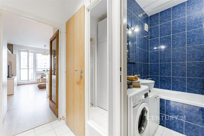 Pronájem bytu 1+kk, Praha, Křivoklátská, 28 m2