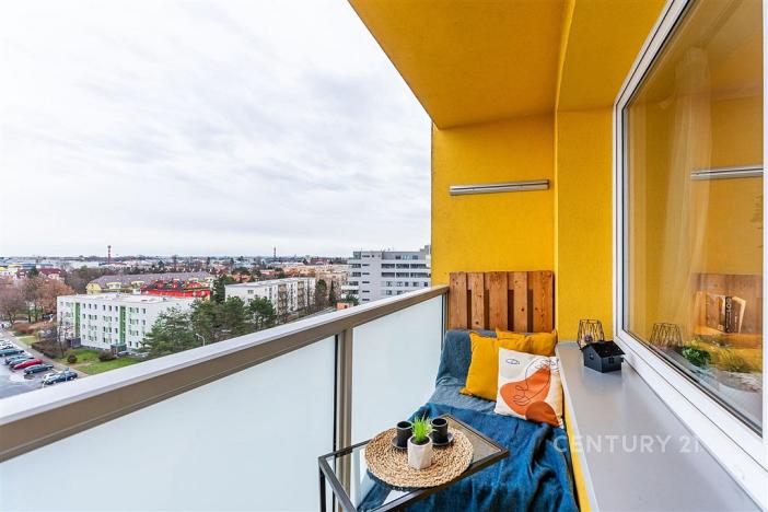 Pronájem bytu 1+kk, Praha, Křivoklátská, 28 m2