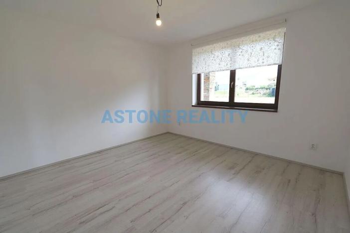 Pronájem rodinného domu, Trnová, 370 m2