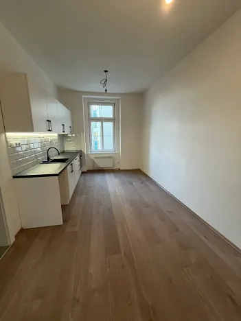 Pronájem bytu 1+1, Praha - Vršovice, 40 m2