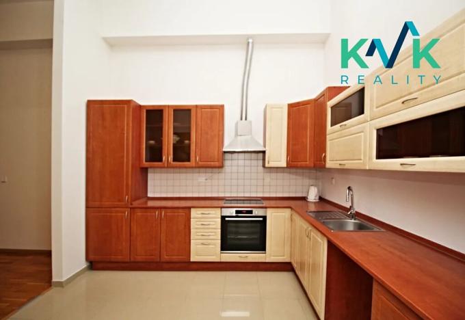 Pronájem bytu 1+1, Karlovy Vary, U Imperiálu, 106 m2