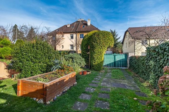 Prodej rodinného domu, Praha - Strašnice, Břežanská, 215 m2