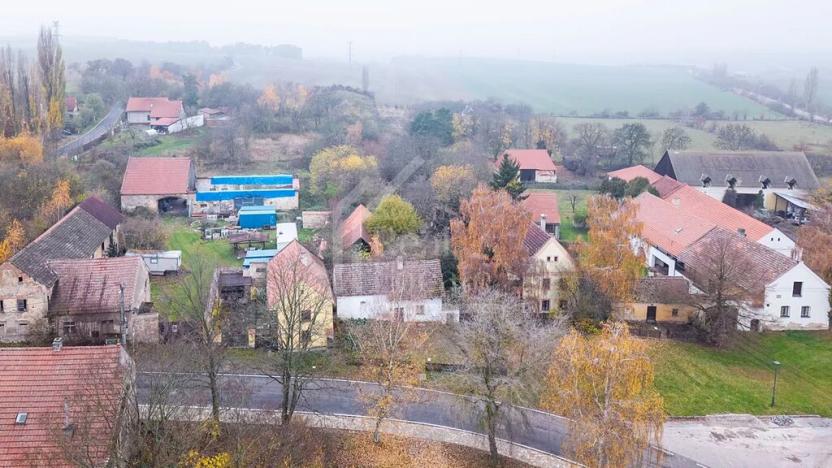 Prodej podílu pozemku, Třebíz, 161602 m2
