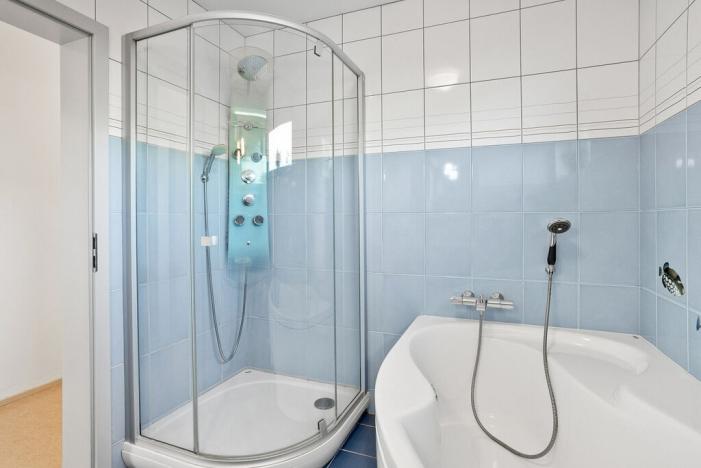 Prodej rodinného domu, Mníšek, Pastviny, 136 m2