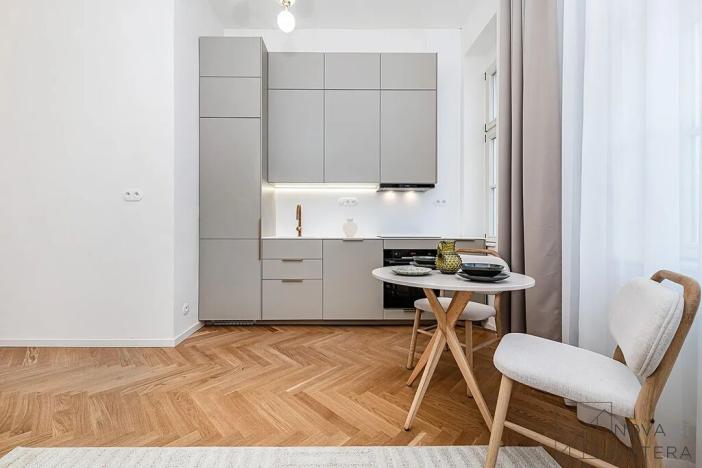 Prodej bytu 1+kk, Praha - Vinohrady, Chodská, 28 m2