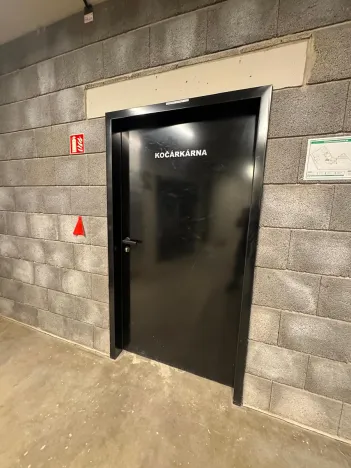 Pronájem bytu 2+kk, Praha - Vršovice, Krymská, 45 m2