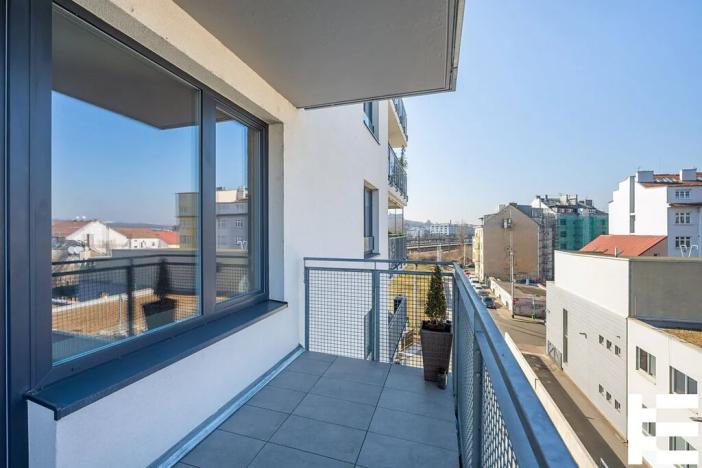 Pronájem bytu 2+kk, Praha - Vysočany, Čerpadlová, 60 m2