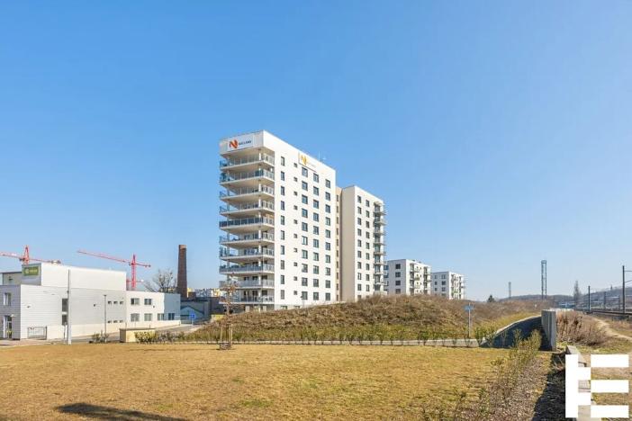 Pronájem bytu 2+kk, Praha - Vysočany, Čerpadlová, 60 m2