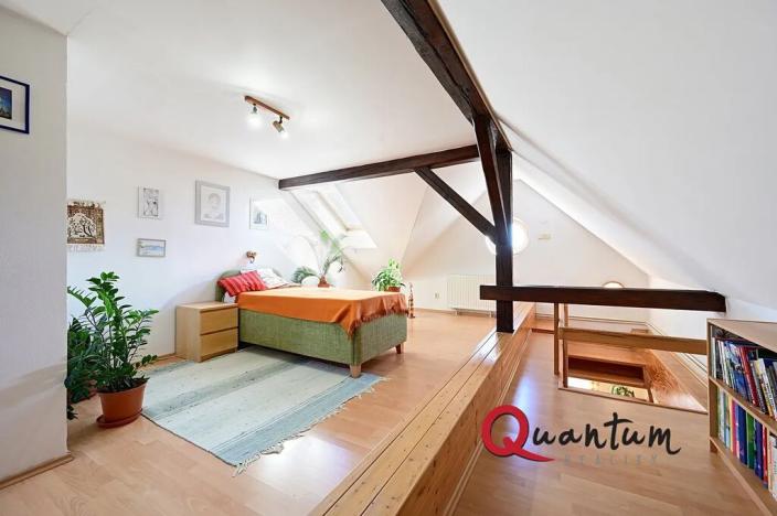 Prodej bytu 3+1, Praha - Smíchov, U Pernikářky, 98 m2