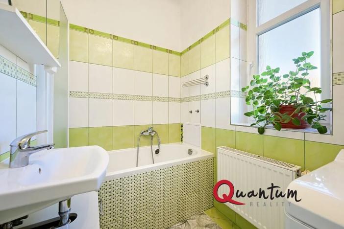 Prodej bytu 3+1, Praha - Smíchov, U Pernikářky, 98 m2