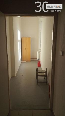 Pronájem obchodního prostoru, Hranice, 195 m2