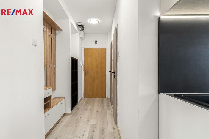 Prodej bytu 3+kk, Pardubice - Polabiny, Družstevní, 51 m2