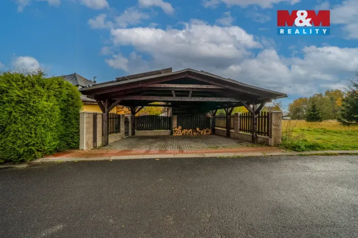 Prodej rodinného domu, Karlovy Vary - Hůrky, Motýlí, 244 m2