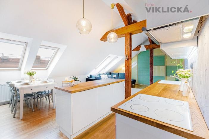 Pronájem bytu 2+kk, Praha - Vršovice, Slovinská, 59 m2